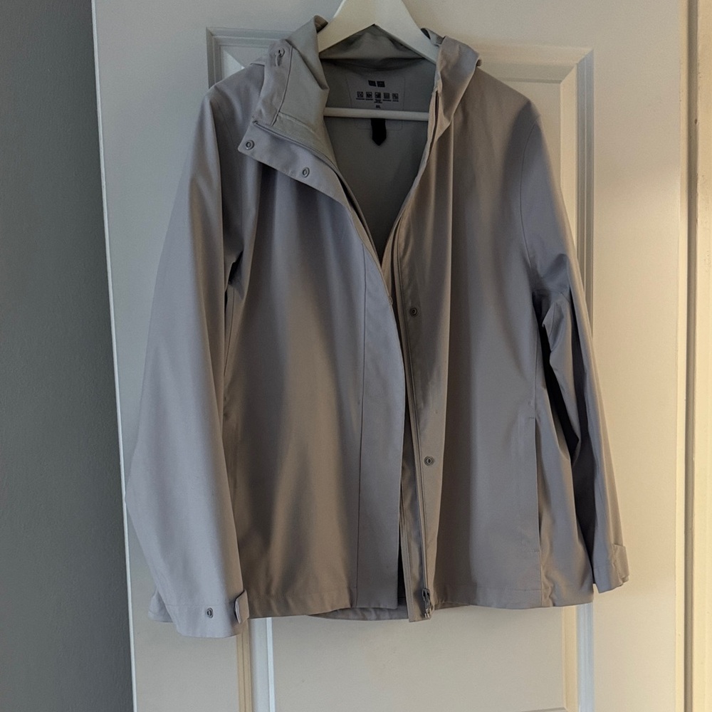 Uniqlo Light Gray XL Jacket
